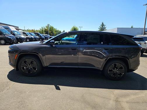 2025 Jeep Wagoneer S Launch Edition