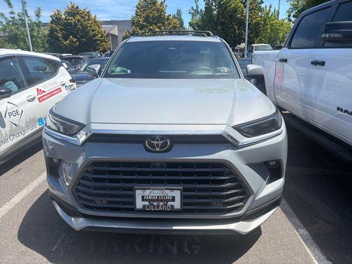 Cement 2026 Toyota Grand Highlander Hybrid Platinum MAX
