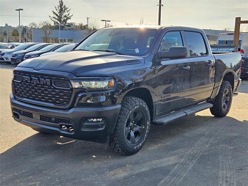 2026 RAM 1500 Warlock Crew Cab 4x4 5'7' Box