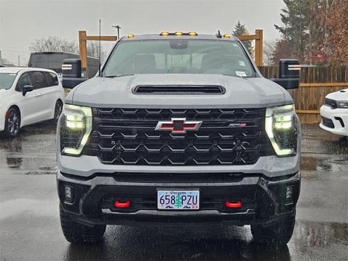 2024 Chevrolet Silverado 2500 4WD Crew Cab Standard Bed ZR2