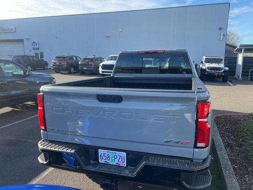 2024 Chevrolet Silverado 2500 4WD Crew Cab Standard Bed ZR2