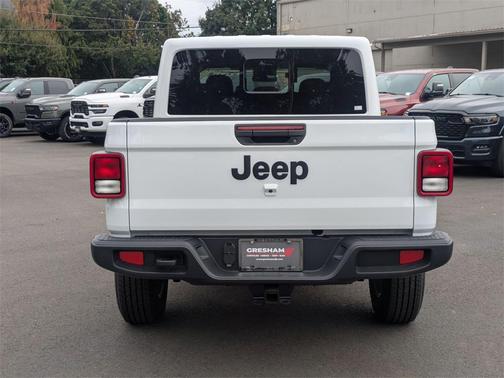 2025 Jeep Gladiator Sport S