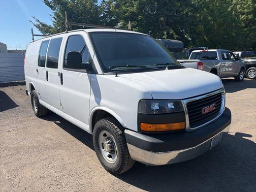 Summit White 2016 GMC Savana 2500 Work Van