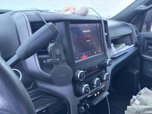 2024 RAM 2500 Tradesman Crew Cab 4x4 6'4' Box