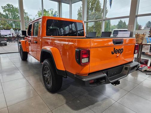 2025 Jeep Gladiator Sport S