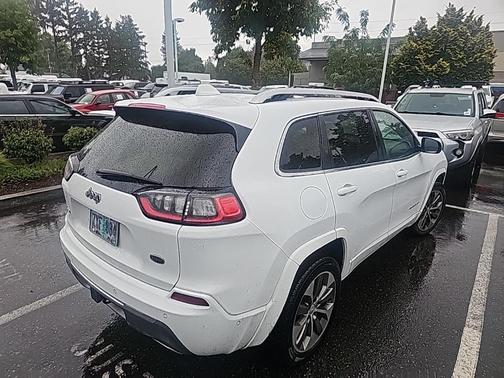2019 Jeep Cherokee Overland