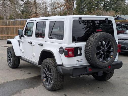 2025 Jeep Wrangler 4xe Sahara