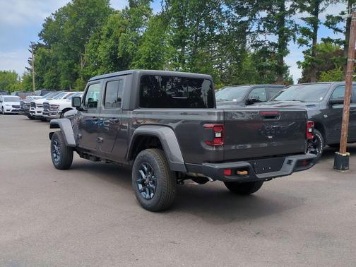 Granite Crystal Metallic Clearcoat 2026 Jeep Gladiator 85th Anniversary Edition