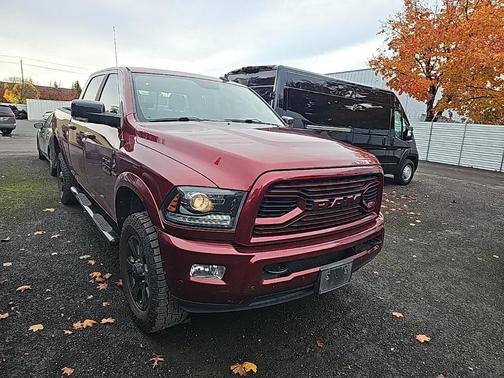 2018 RAM 2500 Laramie Crew Cab 4x4 6'4' Box