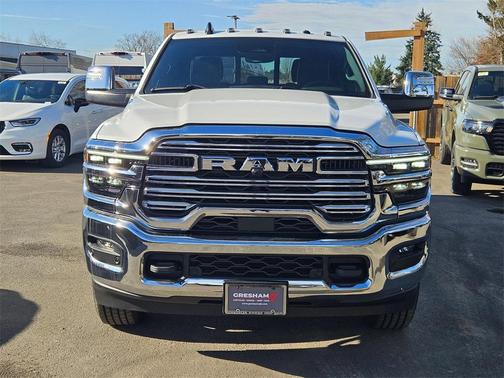 2026 RAM 2500 Laramie Crew Cab 4x4 8' Box