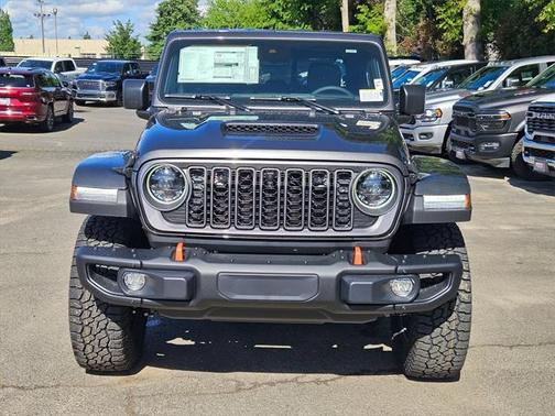 2025 Jeep Gladiator Mojave X