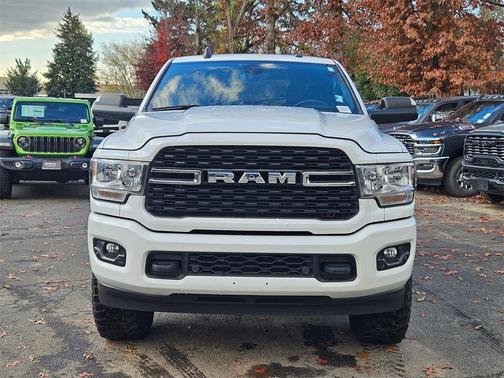 2022 RAM 2500 Big Horn Crew Cab 4x4 6'4' Box