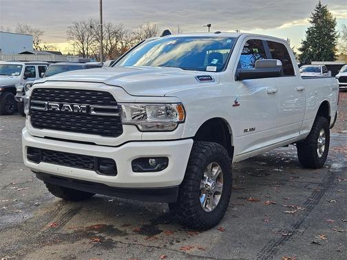 2022 RAM 2500 Big Horn Crew Cab 4x4 6'4' Box