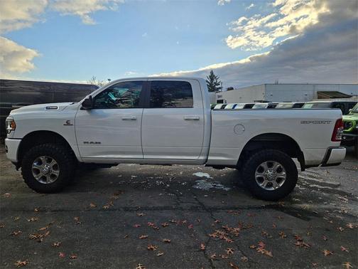 2022 RAM 2500 Big Horn Crew Cab 4x4 6'4' Box
