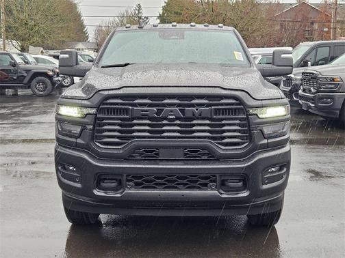 2026 RAM 3500 Tradesman Crew Cab 4x4 8' Box