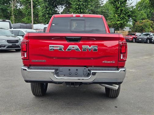2025 RAM 3500 Big Horn Crew Cab 4x4 6'4' Box