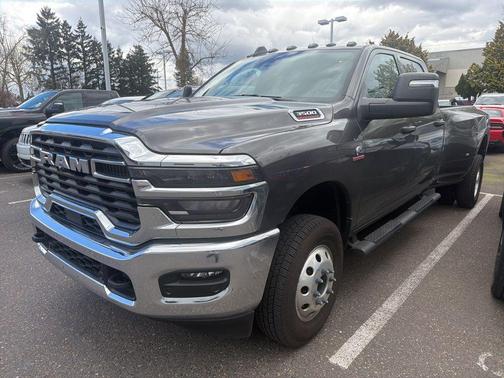 Granite Crystal Metallic Clearcoat 2025 RAM 3500 Tradesman Crew Cab 4x4 8' Box