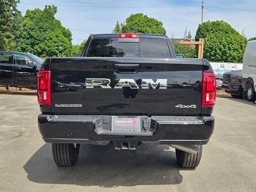 2025 RAM 3500 Laramie Crew Cab 4x4 8' Box