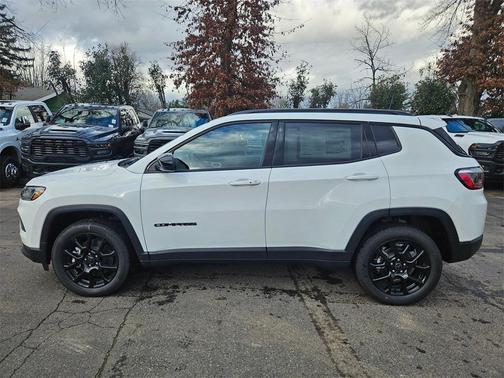 2026 Jeep Compass Latitude