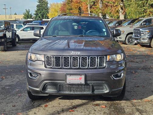 2018 Jeep Grand Cherokee Laredo E