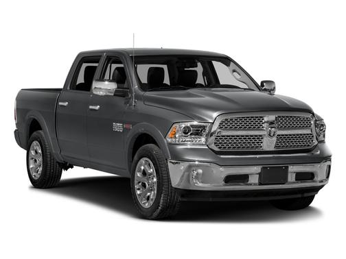 Bright White Clearcoat 2017 RAM 1500 Laramie
