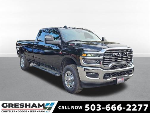 2025 RAM 2500 Tradesman Crew Cab 4x4 8' Box