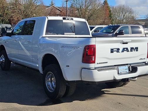 2026 RAM 3500 Laramie Mega Cab 4x4 6'4' Box