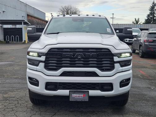 2026 RAM 3500 Big Horn Crew Cab 4x4 8' Box