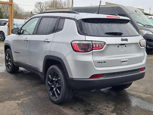 2026 Jeep Compass Latitude