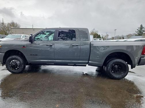 2026 RAM 3500 Laramie Mega Cab 4x4 6'4' Box