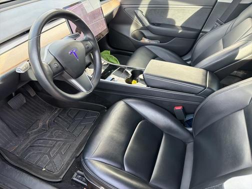 2019 Tesla Model 3 Long Range