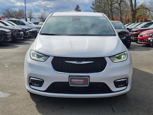 2025 Chrysler Pacifica Hybrid Select
