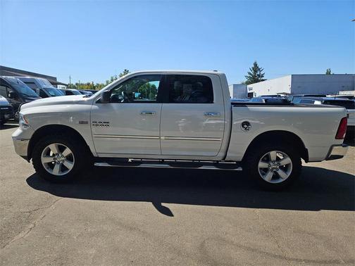 2013 RAM 1500 SLT