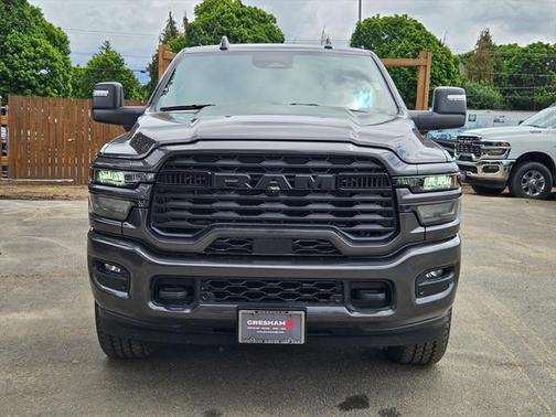 2025 RAM 3500 Big Horn Crew Cab 4x4 6'4' Box