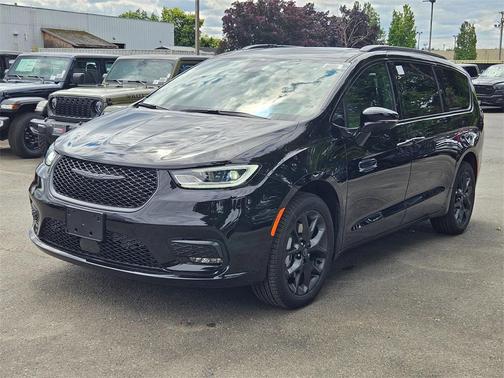 2025 Chrysler Pacifica Limited