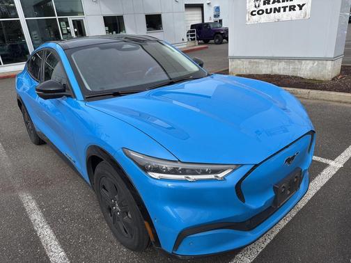 2022 Ford Mustang Mach-E California Route 1