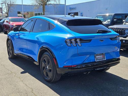 Grabber Blue Metallic 2022 Ford Mustang Mach-E California Route 1