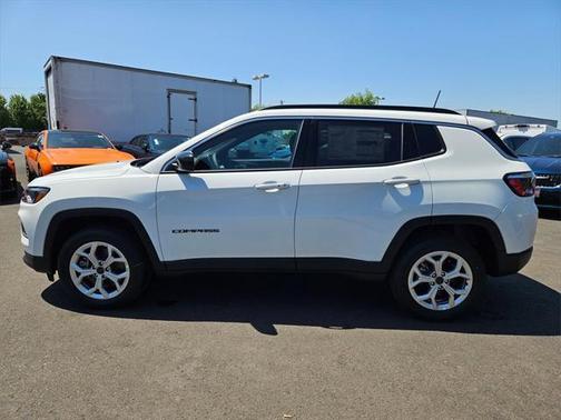 2025 Jeep Compass Latitude