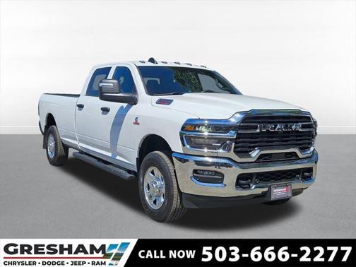 2025 RAM 3500 Tradesman Crew Cab 4x4 8' Box