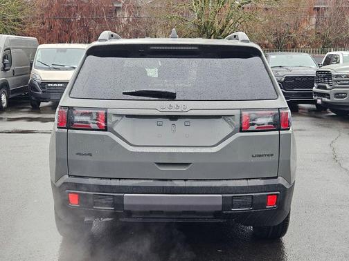 Sting-Gray Clearcoat 2026 Jeep Cherokee Limited