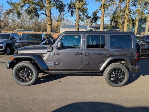 2025 Jeep Wrangler 4xe Sahara