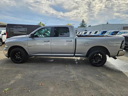 2020 RAM 1500 Classic SLT