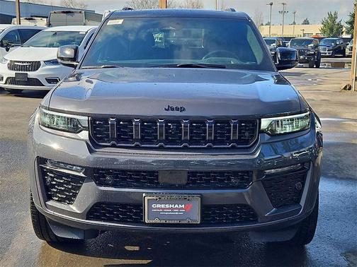 2026 Jeep Grand Cherokee Summit