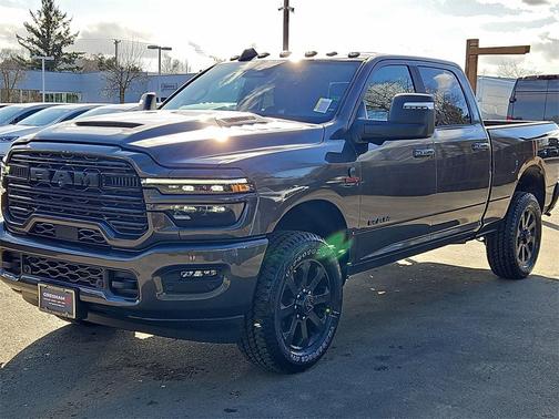 2026 RAM 2500 Laramie Crew Cab 4x4 6'4' Box