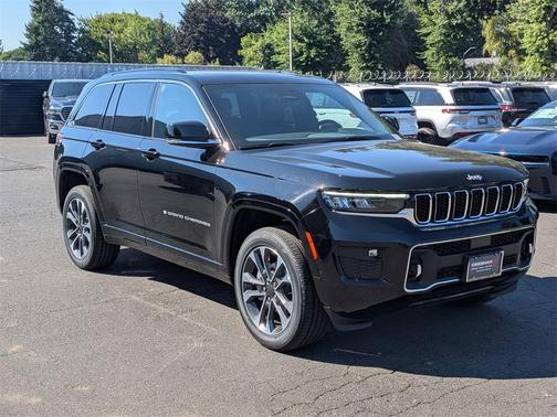 2025 Jeep Grand Cherokee Overland