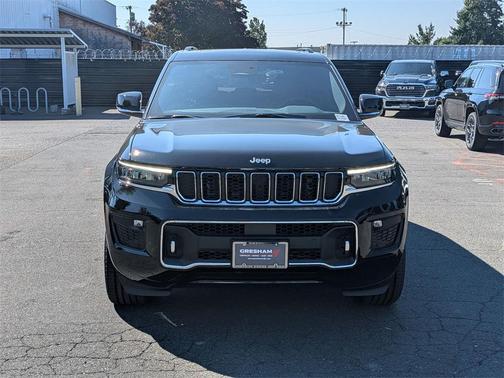 2025 Jeep Grand Cherokee Overland