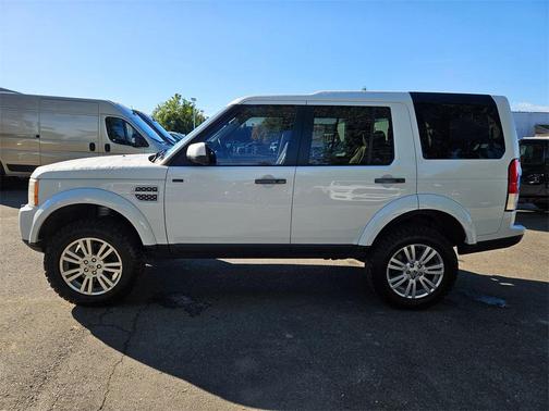 2012 Land Rover LR4 Base
