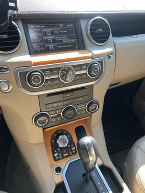 2012 Land Rover LR4 Base