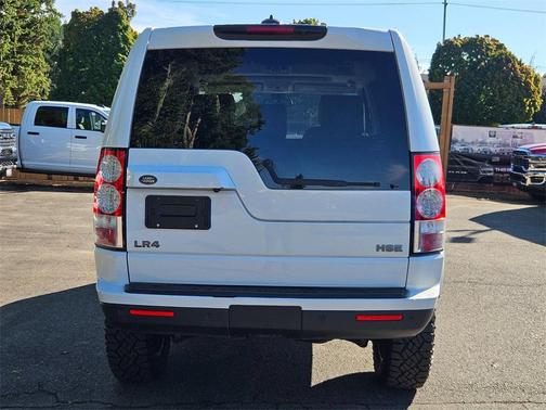 2012 Land Rover LR4 Base