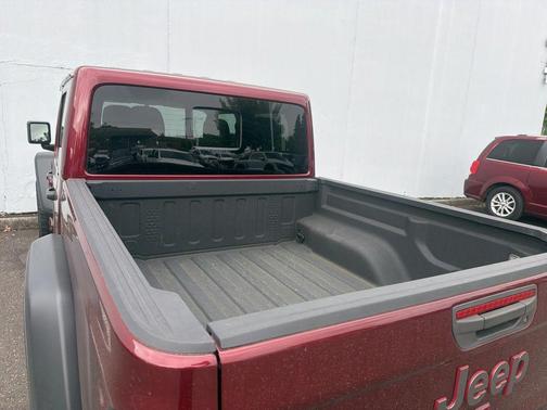 Snazzberry Pearlcoat 2021 Jeep Gladiator Rubicon
